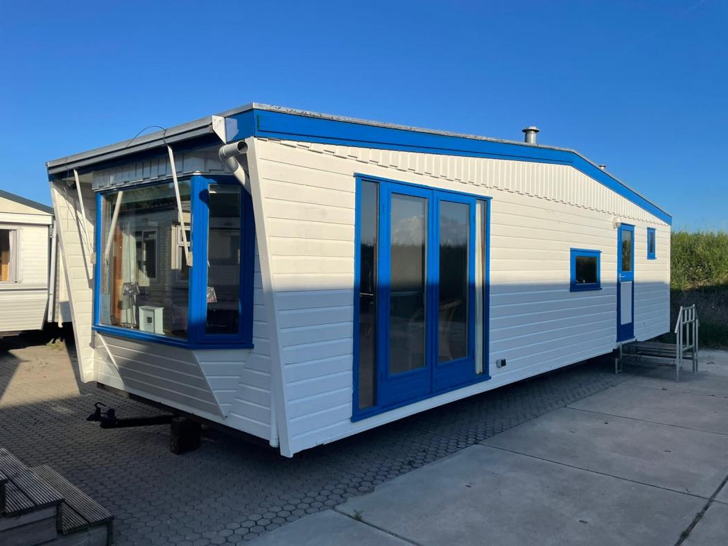 Chalet Blue line